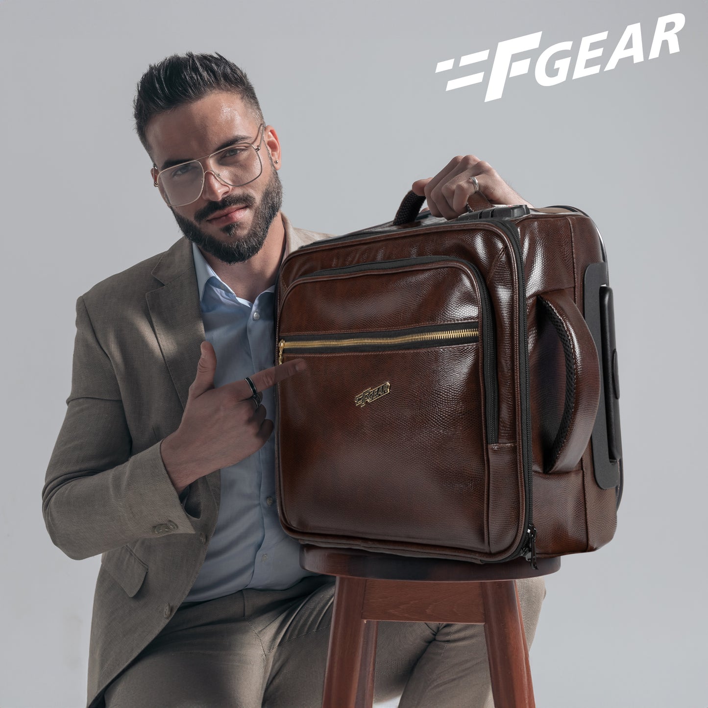 Stargaze 23L Tan Vegan Leather Overnighter Pilot Laptop strolley