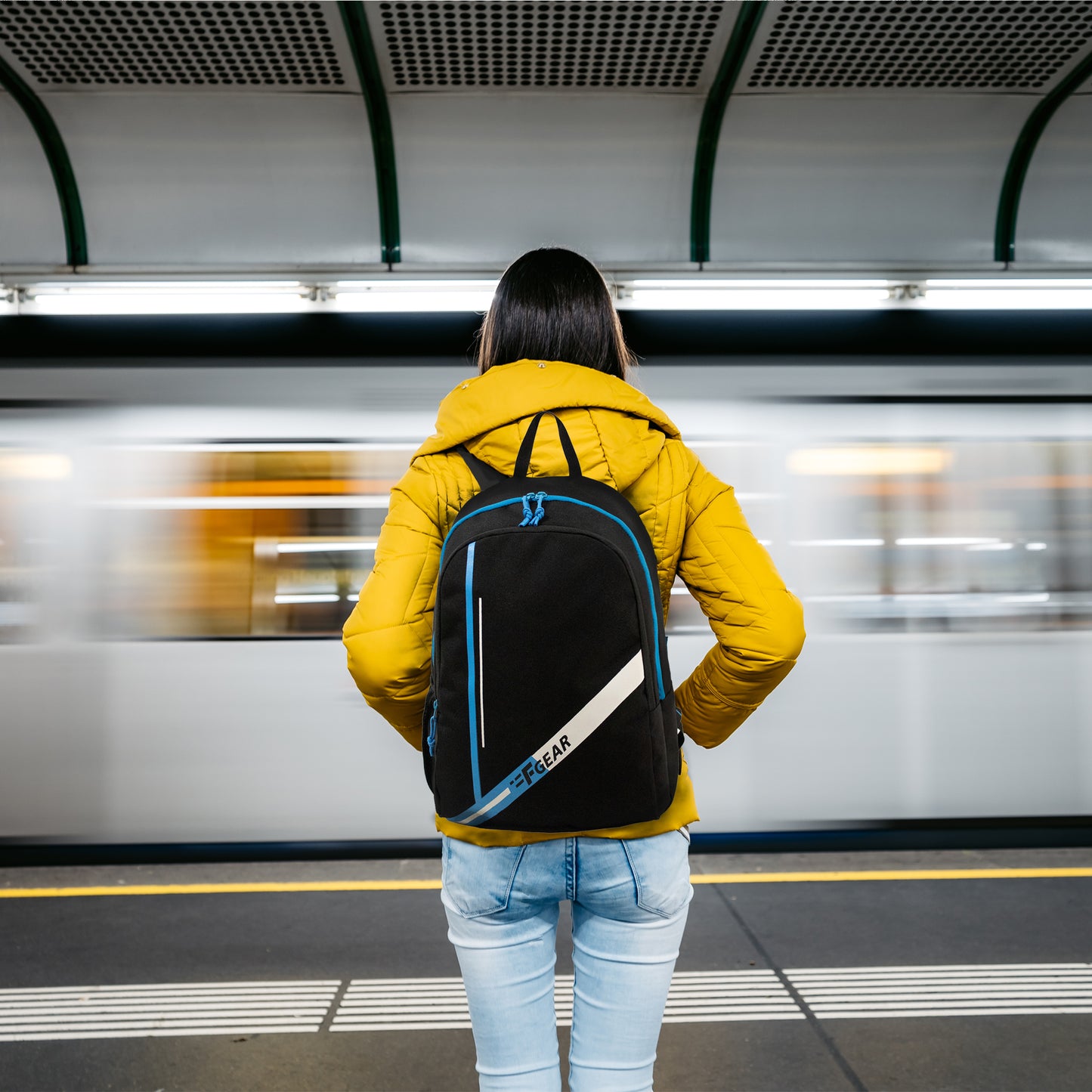 Frontier 25L Black Blue Backpack