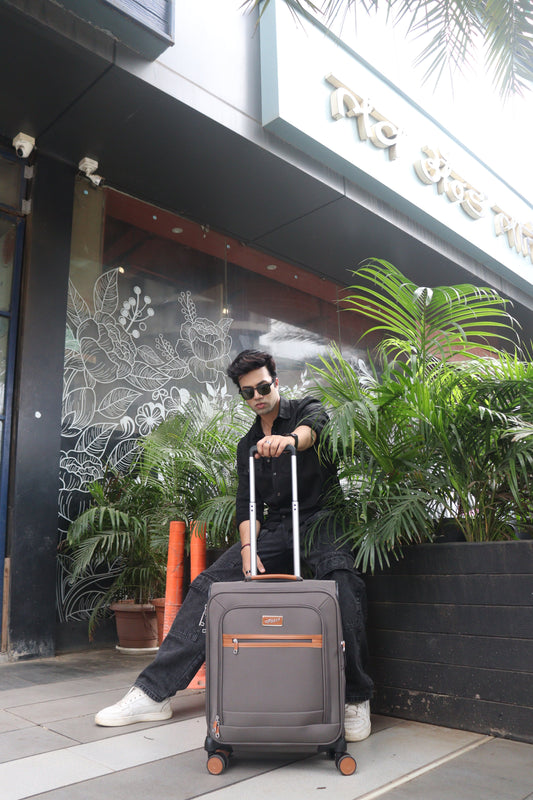 Travel Smart, Travel Fashionably: Discover F Gear Strolleys