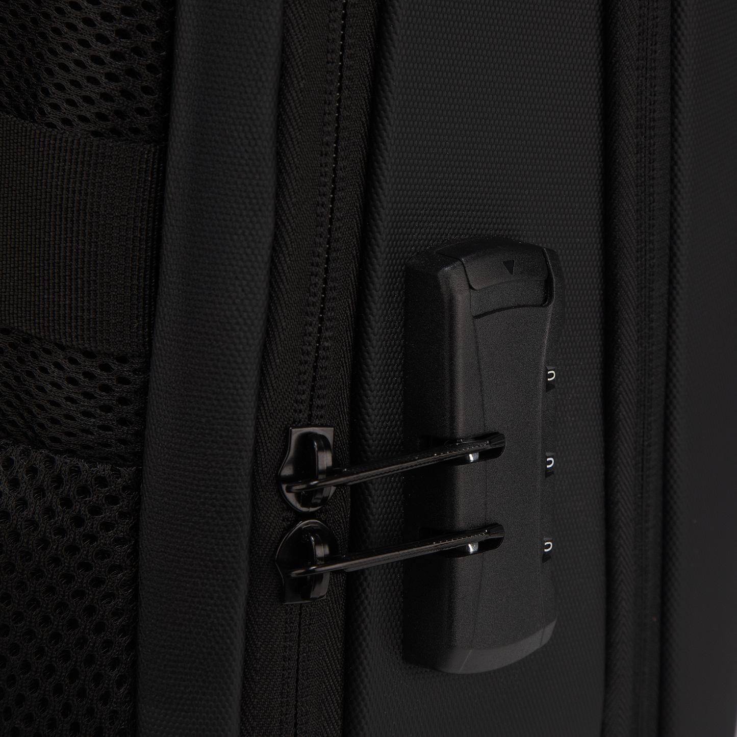 Phantom 26L Black Laptop Backpack