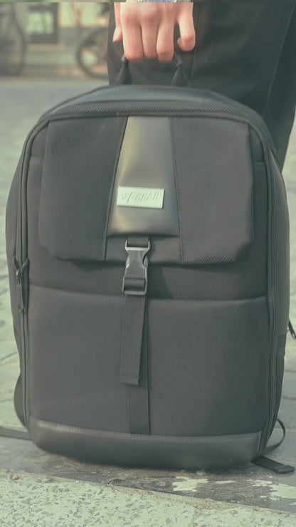 Rogue 21L Black Laptop Backpack