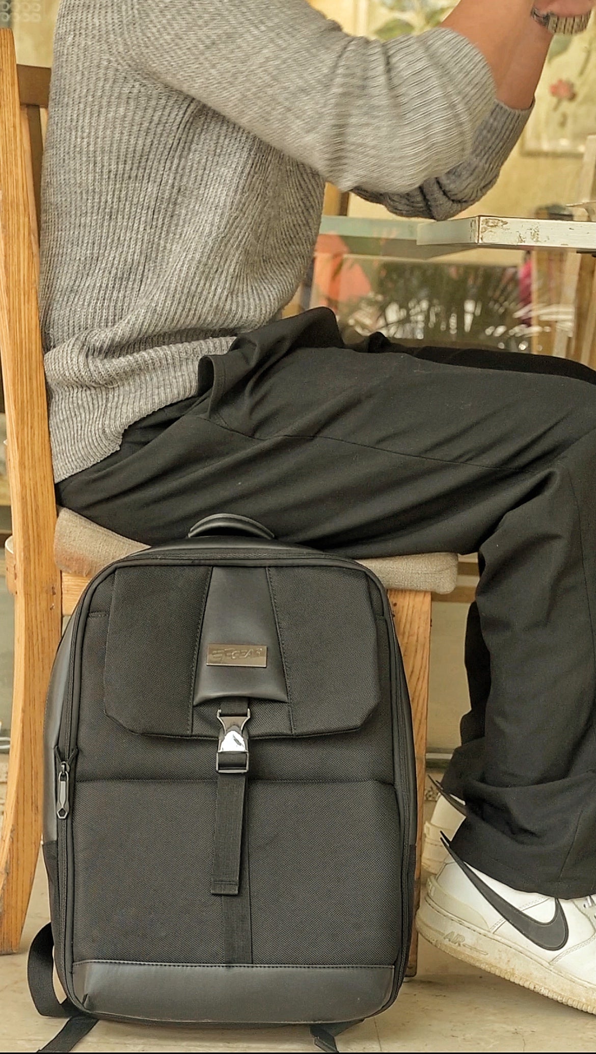 Rogue 21L Black Laptop Backpack